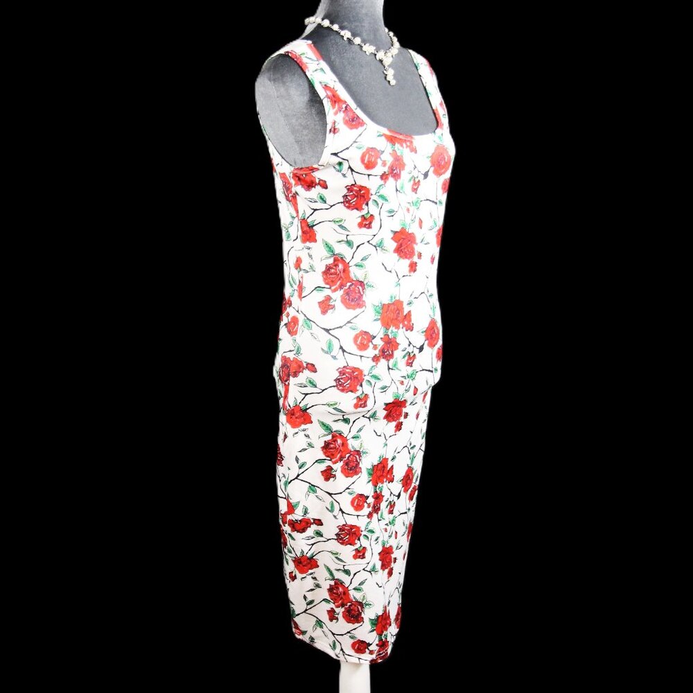 Woman's White Dress with Red Roses.  Size M - Picture 2 of 5